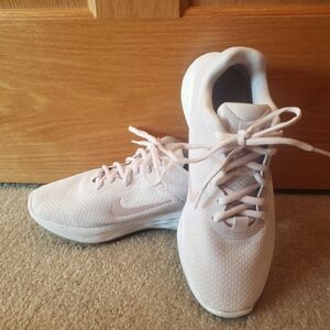 Women's Pink Nike Athletic Shoes Size 6